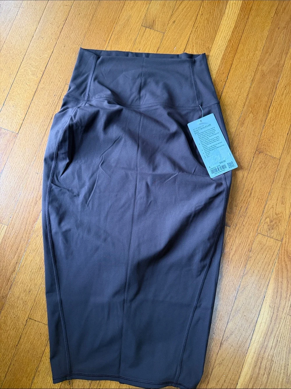 lululemon Nulu Slim-Fit High-Rise Midi Skirt size 6 in espresso, BNWT